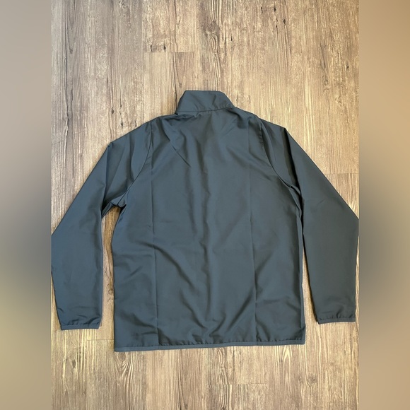 Nike dri fit  LARGE - Picture 4 of 5